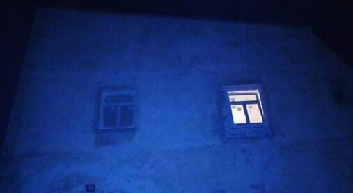 (Sašova) okna